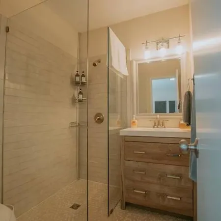 Casa Urbana-2Bd-2Bth-Hot Tub-Pet Friendly-No Pet Fees! Villa Albuquerque Exterior photo