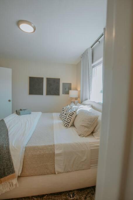 Casa Urbana-2bd-2bth-hot Tub-pet Friendly-no Pet Fees!