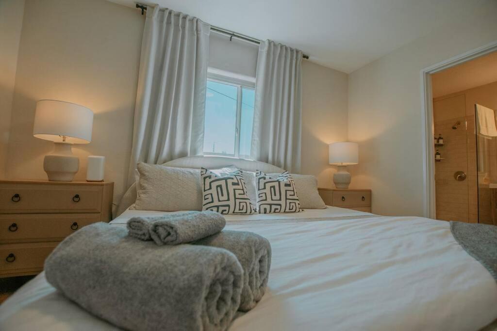 Casa Urbana-2bd-2bth-hot Tub-pet Friendly-no Pet Fees!